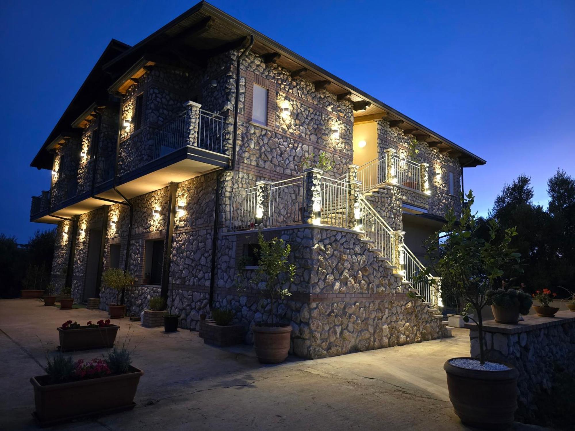 Borgo Carida - Green Family Holidays Zaccanopoli Екстериор снимка